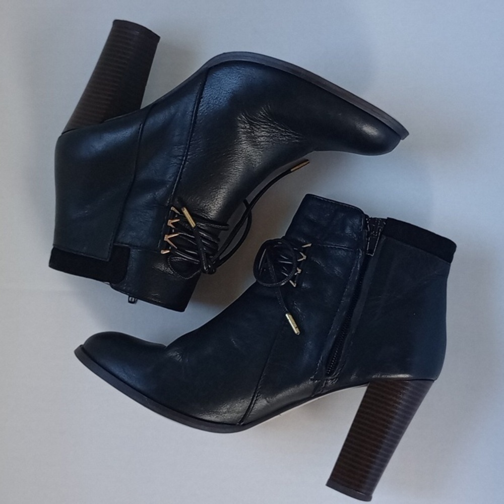 Size 39 8.5 U.S. M. Moustache (ODAJE) Black Leather Zip Up Ankle Booties